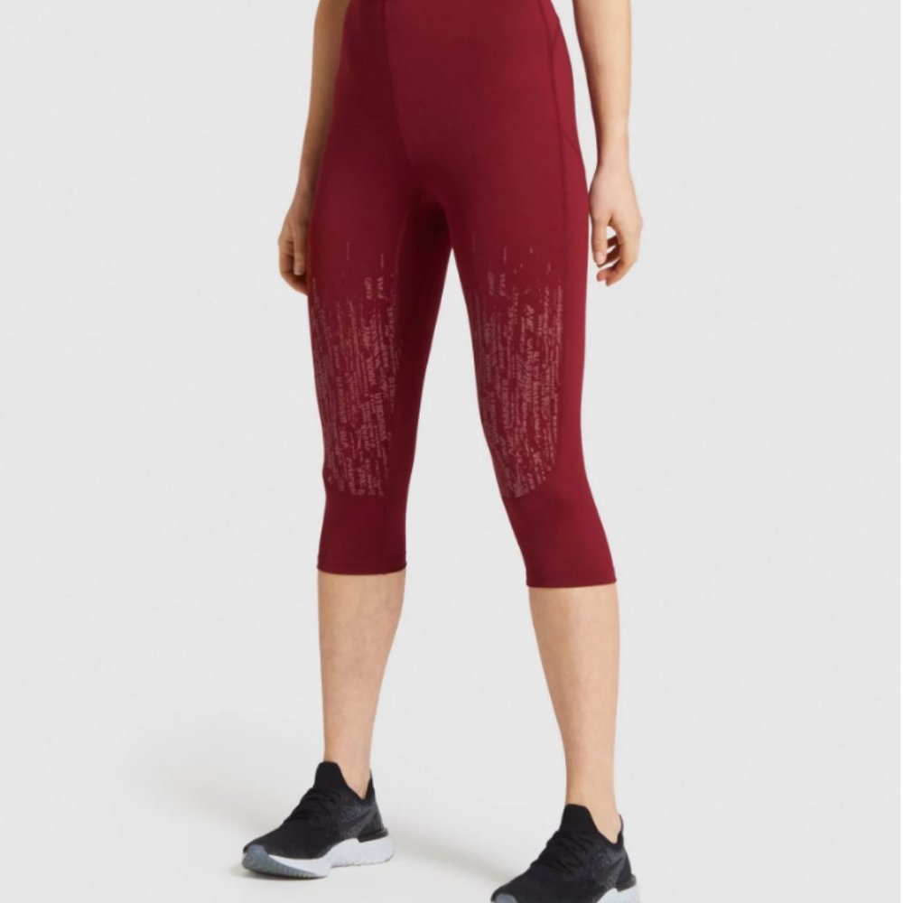 NWT - Gymshark Womens Combat Cropped Leggings